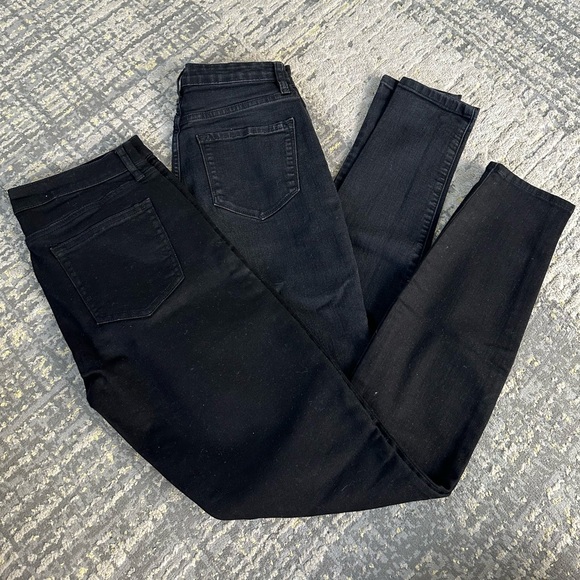 2 Black Skinny Jeans - Picture 1 of 7